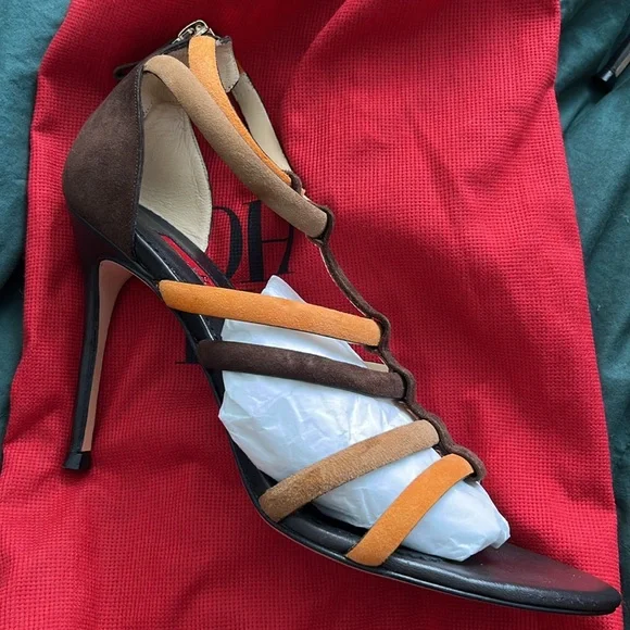 Carolina Herrera Suede Leather Colorblock Brown Heels